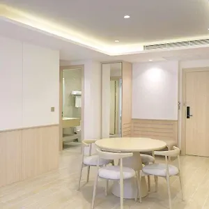 Wyndham Garden Naithon Hotel